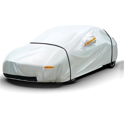 Tugev veekindel autokate